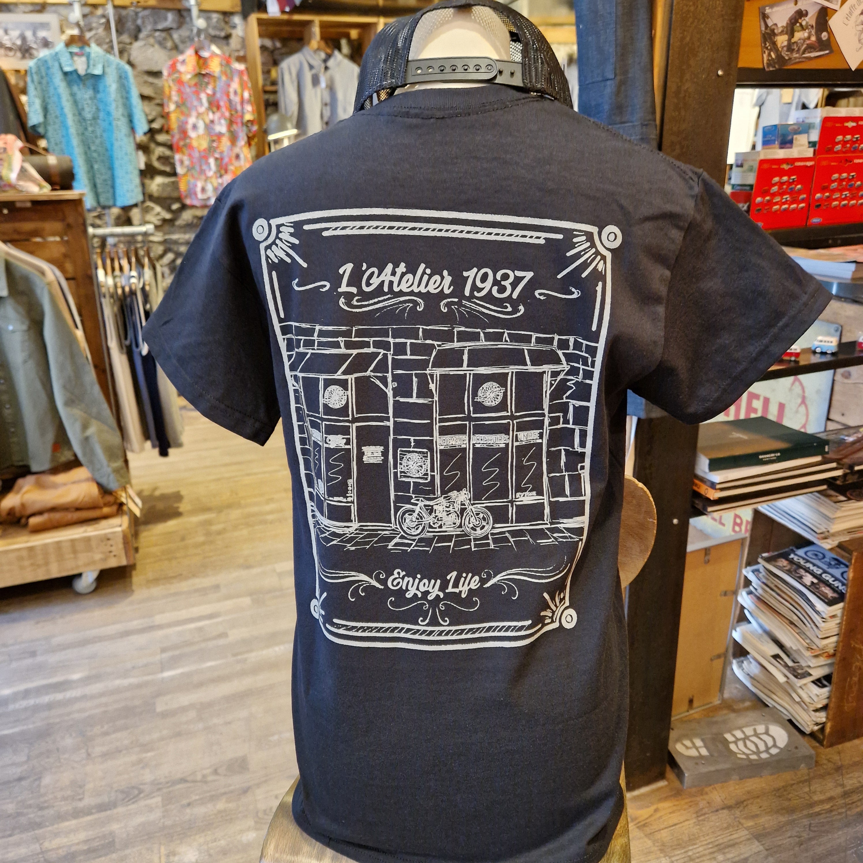 L'ATELIER 1937 TEE-SHIRT VITRINE