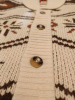 Charger l&#39;image dans la galerie, IRON &amp; RESIN CARDIGAN WINCHA SHAWL
