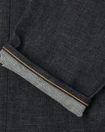 Charger l&#39;image dans la galerie, EDWIN REGULAR TAPERED DARK PURE INDIGO RAINBOW SELVAGE 13.5 OZ UNWASHED
