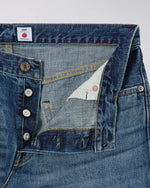 Charger l&#39;image dans la galerie, EDWIN REGULAR TAPERED DARK PURE INDIGO RAINBOW SELVAGE 13.5 OZ MID DARK WASH
