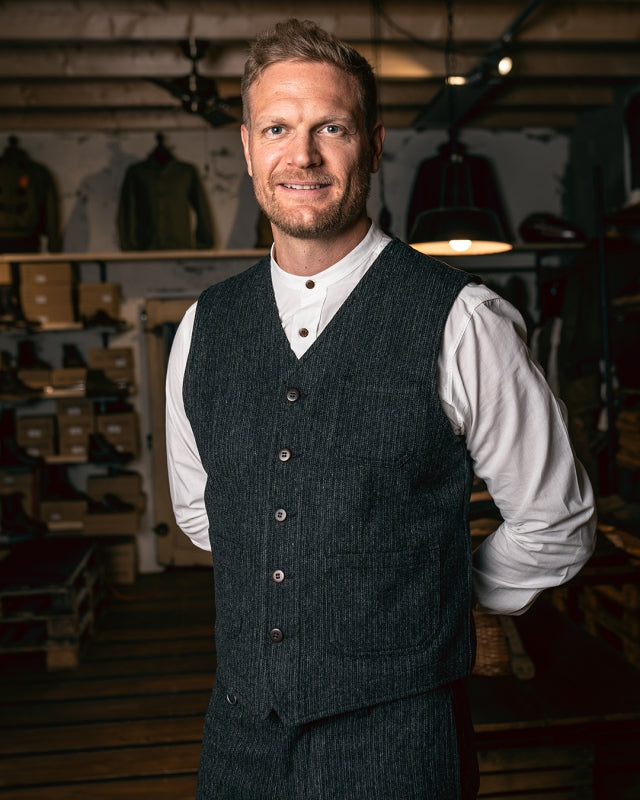 PIKE BROTHERS 1937 ROAMER VEST GLASGOW GRAY
