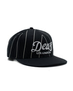 Charger l&#39;image dans la galerie, DEUS EX MACHINA ALVIA CAP TRUCHER
