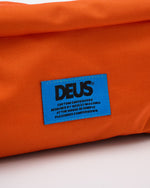 Charger l&#39;image dans la galerie, DEUS EX MACHINA SHORELINE WASH BAG
