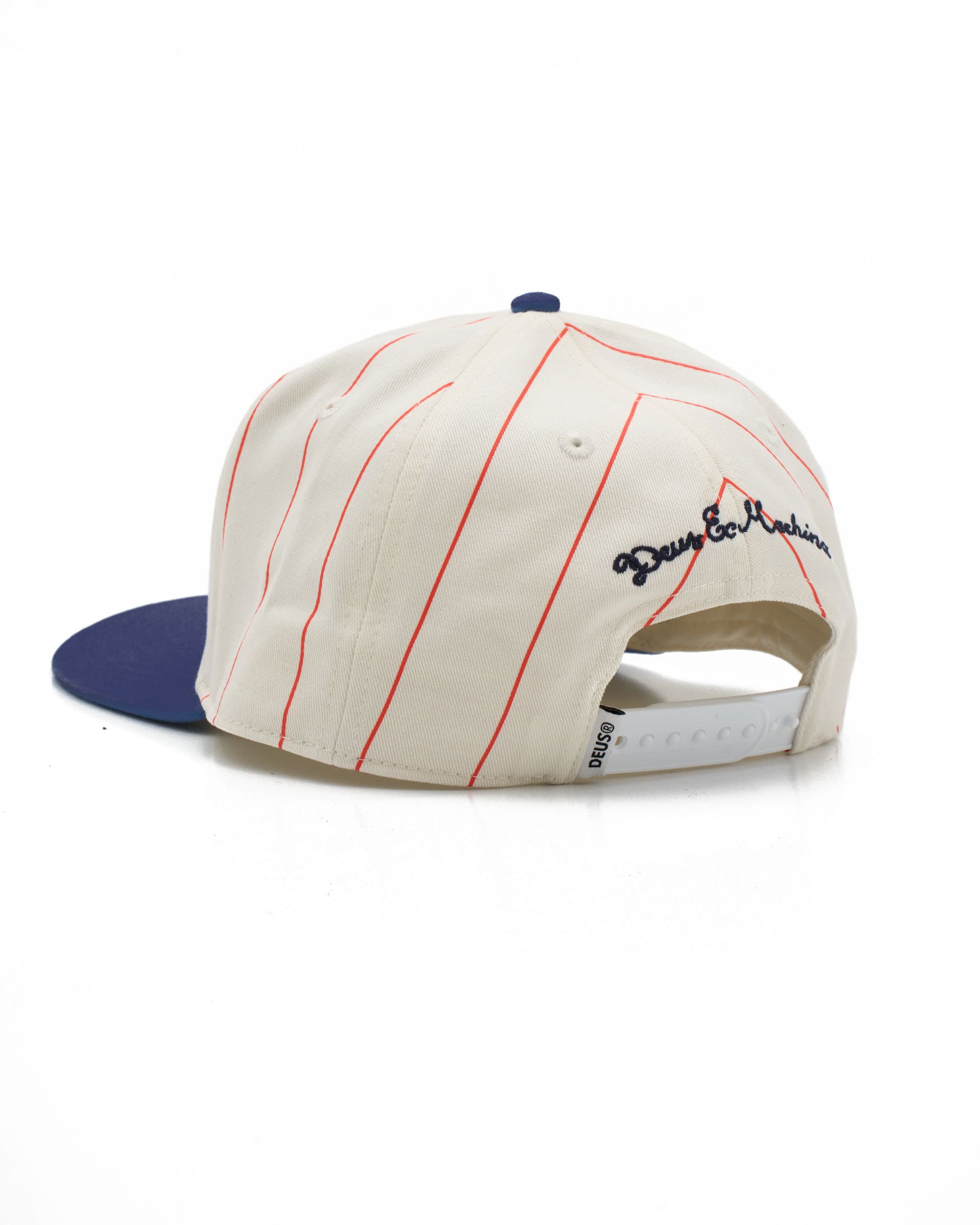 DEUS EX MACHINA ALVIA CAP TRUCHER